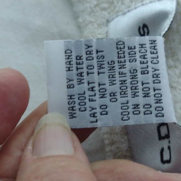 White with gold threads & beads, sz 1x - Picture 7 of 12